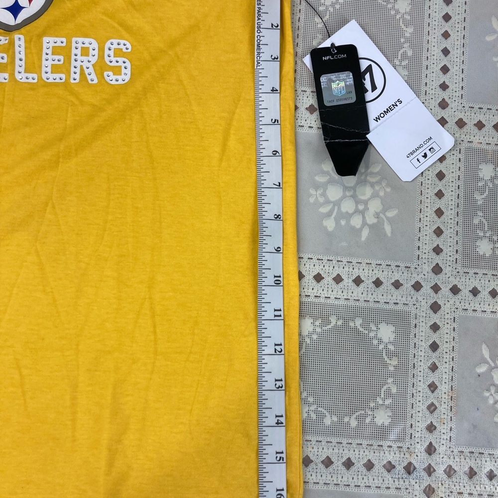 47 Yellow and Black Pittsburgh Steelers Short Sleeve Tee Size Medium - Picture 9 of 12